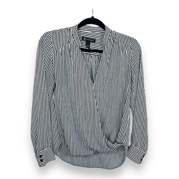 SIZE 0 INC BLACK WHITE STRIPED LONG SLEEVE  FLOWY DRAPED - Picture 1 of 6